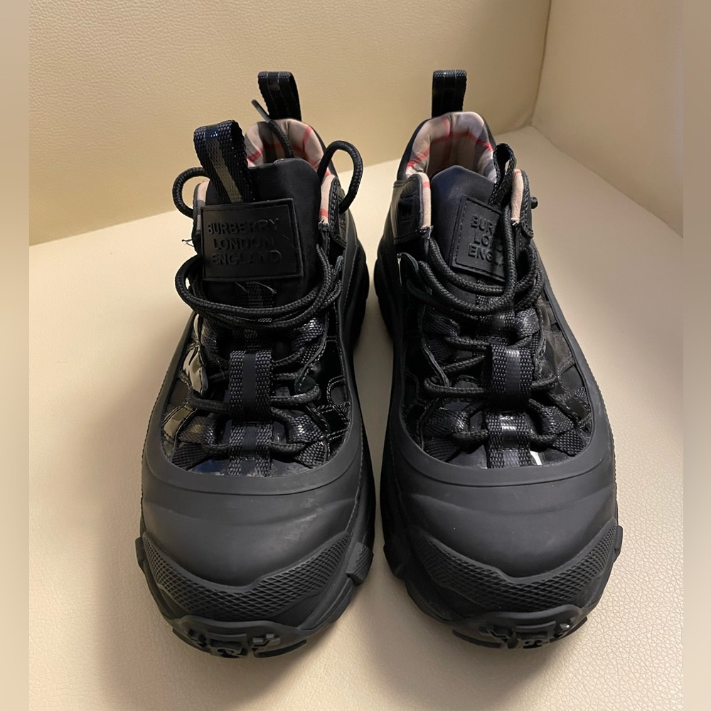 Authentic Burberry Sneakers